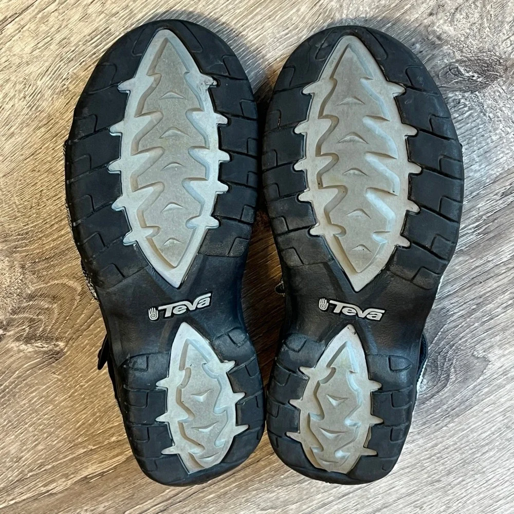 Teva Tirra Womens Hiking Sandals Black White Grey Strappy Sport 4266 Size 6.5